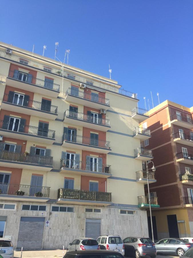 Fronte Mare Apartment มอลเฟตตา ภายนอก รูปภาพ