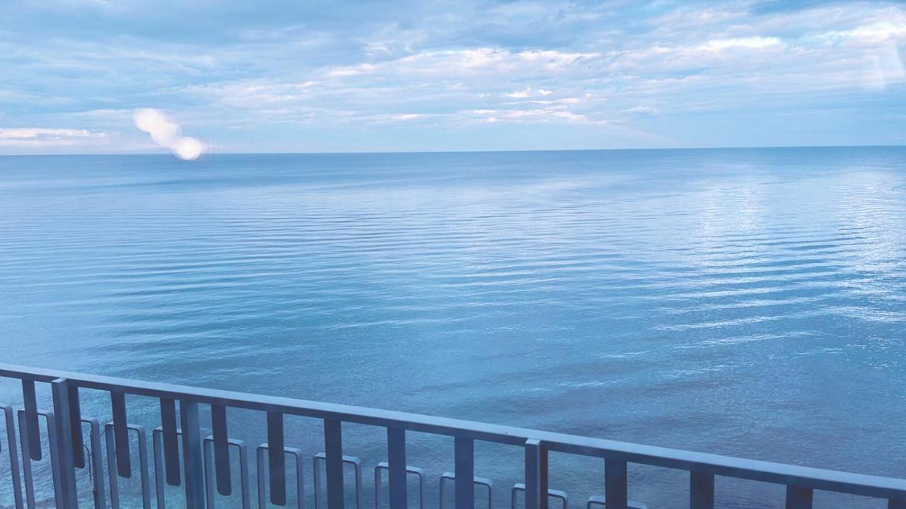 Fronte Mare Apartment มอลเฟตตา ภายนอก รูปภาพ
